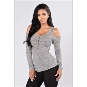 Fashion Nova V-Neck Ribbed Cold Shoulder Top